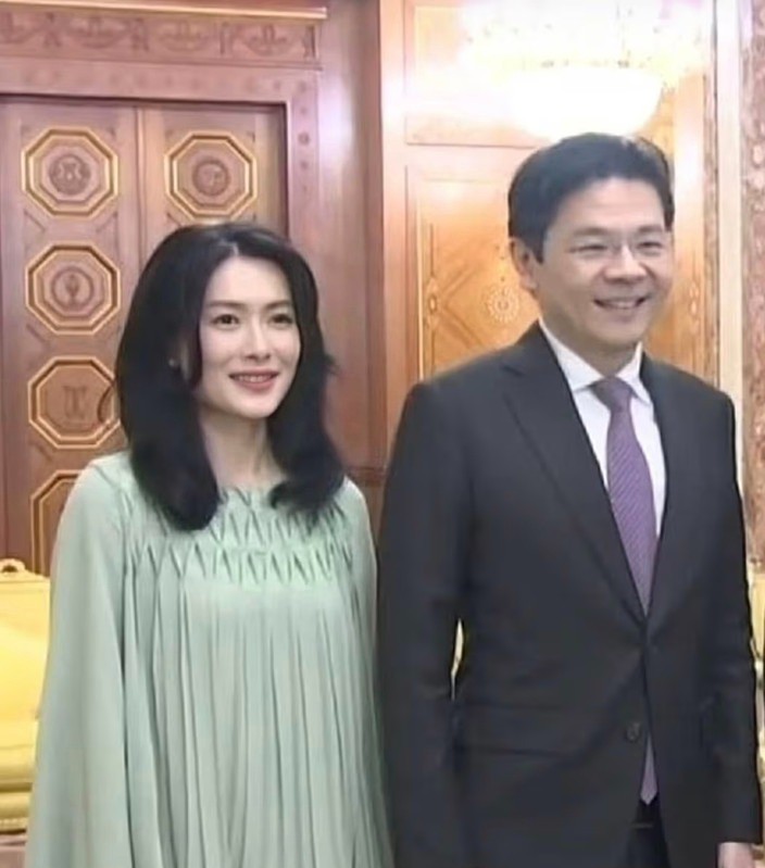 Vợ tân Thủ tướng Singapore lộ diện với nhan sắc &#34;gây sốt&#34;, thần thái được ví như minh tinh Hàn Quốc - 3