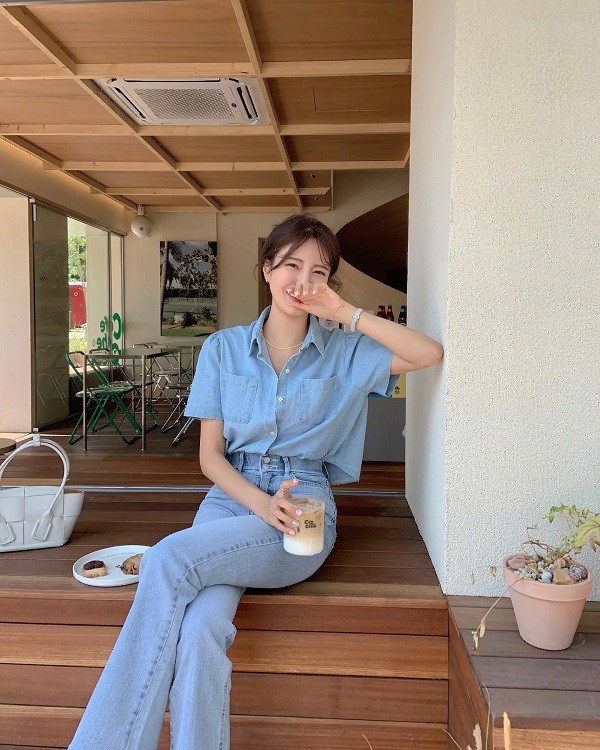 Không phải áo phông, cứ diện quần jeans với 4 kiểu áo này, chị em &#34;ăn gian&#34; tuổi tuyệt đối ngày hè - 4