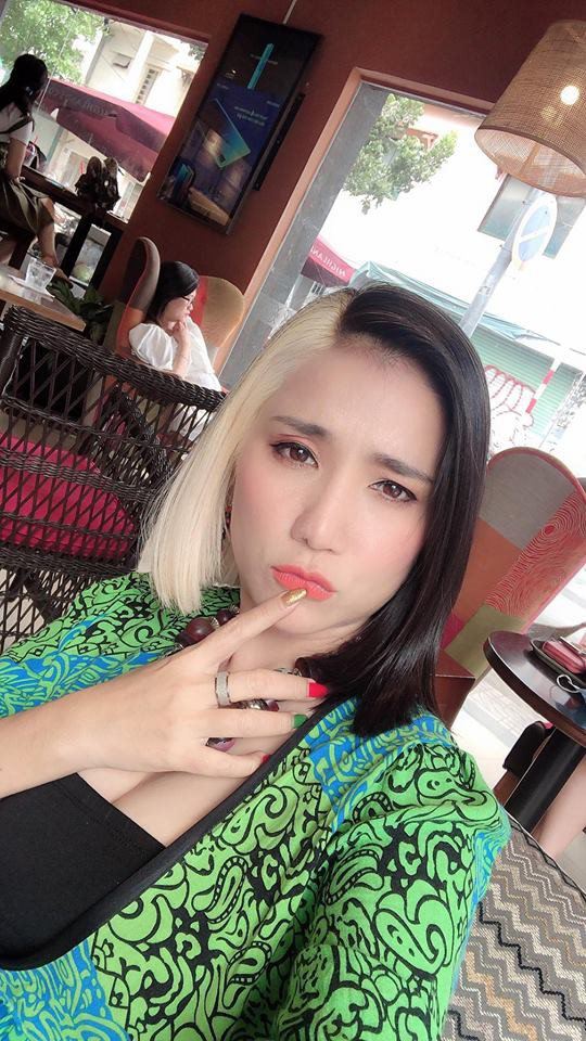 Sự thật về mái tóc bạc trắng cả đầu của Cát Tường khiến cư dân mạng phải chê già - 6
