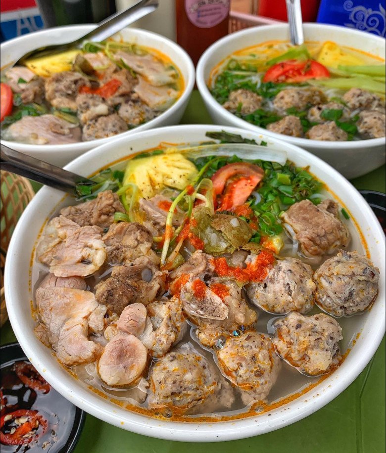 Ở Hà Nội, có một “thiên đường ăn vặt” mang tên Chùa Láng với menu ẩm thực trọn bộ 3 miền - 11
