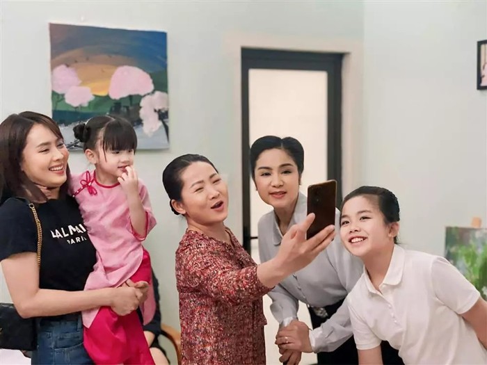 Trạm Cứu Hộ Trái Tim lộ kết cục của phe &#34;tiểu tam&#34;: An Nhiên lên đời nhan sắc, tự nuôi bé Gôn? - 5