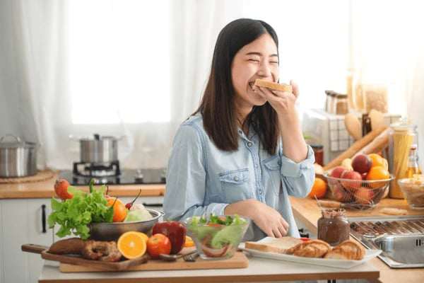 Ăn gì vào buổi sáng để không tăng cân, đây là lời khuyên của chuyên gia dành cho bạn - 1