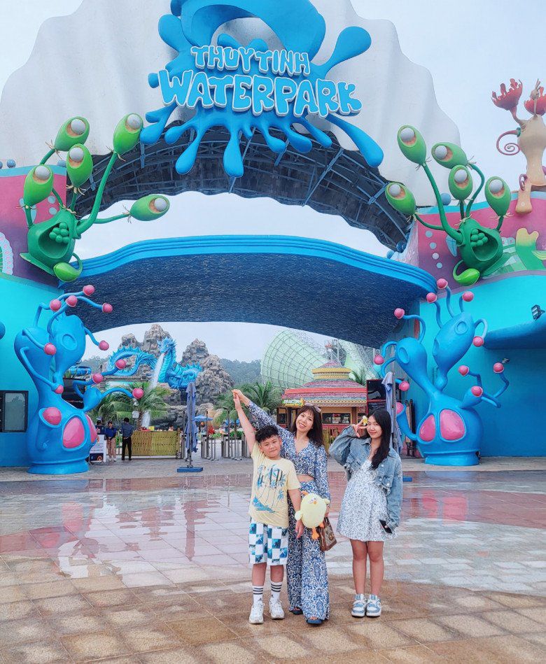Ái nữ nhà Mạnh Trường 15 tuổi xinh như hoa hậu tương lai, sở hữu gu thời trang điệu đà nữ tính - 5