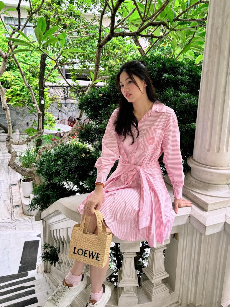 Chị em Á hậu bị &#34;ghét nhất&#34; showbiz, ở nhà chăm con mà lên đồ xinh như công chúa, cứ ngỡ gái còn son - 10