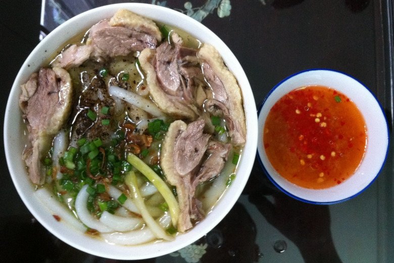 Về Bến Tre thử món bánh canh cực độc đáo, đây là 5 địa chỉ chất lượng nhất - 5