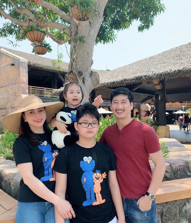 Ngọc Quỳnh &#34;Hoa Hồng Trên Ngực Trái&#34; công khai hẹn hò bạn gái mới, còn cuộc hôn nhân ngôn tình thì sao? - 3