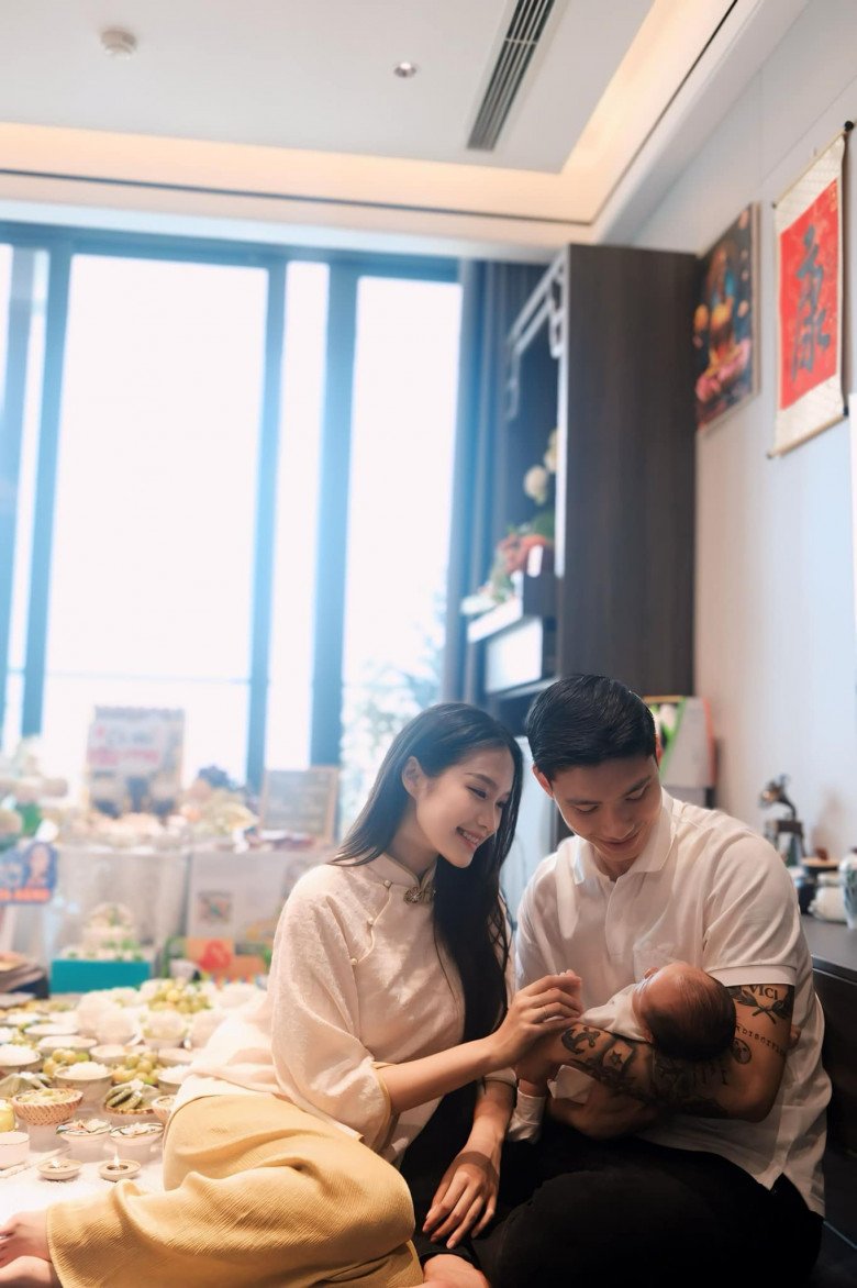 Lạ lùng top 10 Hoa hậu Việt Nam sinh con đầu lòng, không muốn về dáng nhanh, lộ body thật &#34;gây choáng&#34; - 3