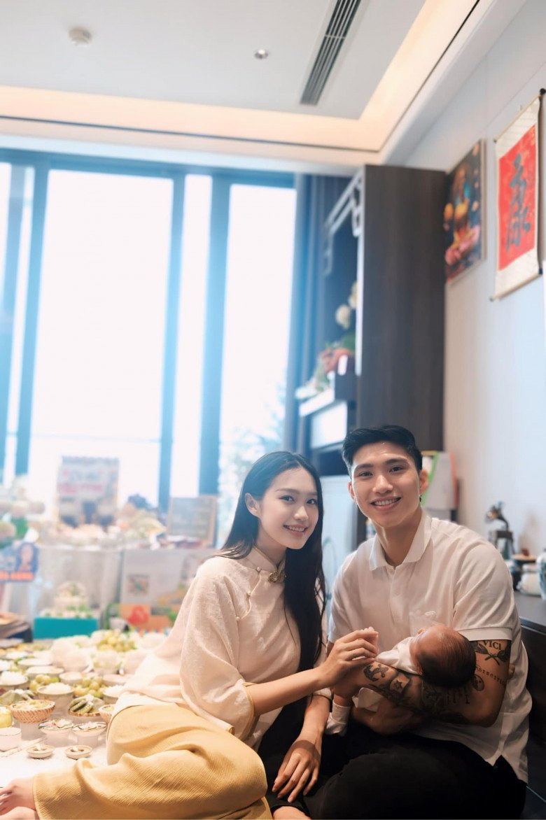 Lạ lùng top 10 Hoa hậu Việt Nam sinh con đầu lòng, không muốn về dáng nhanh, lộ body thật &#34;gây choáng&#34; - 4