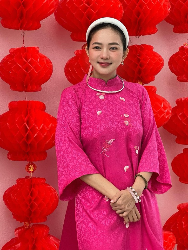 Phan Như Thảo &#34;gây sốt&#34; với chiếc áo tàng hình gợi cảm, nhưng tâm điểm là món phụ kiện quý giá này - 8