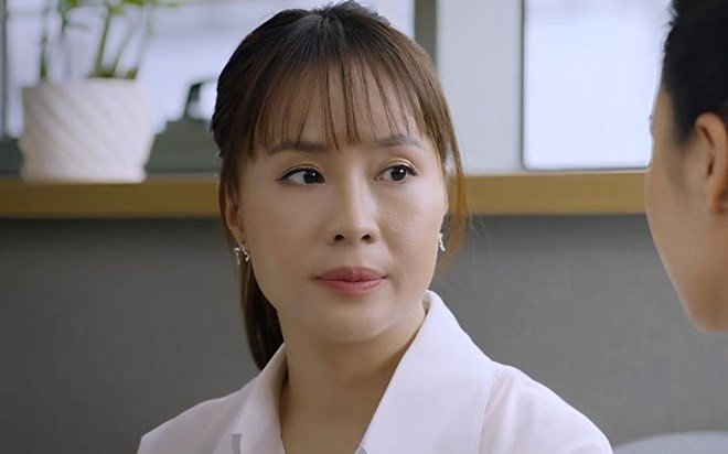 Chỉ thay đổi một điểm trên gương mặt, 2 &#34;đệ nhất mỹ nhân&#34; VTV xuống sắc khó tin - 3