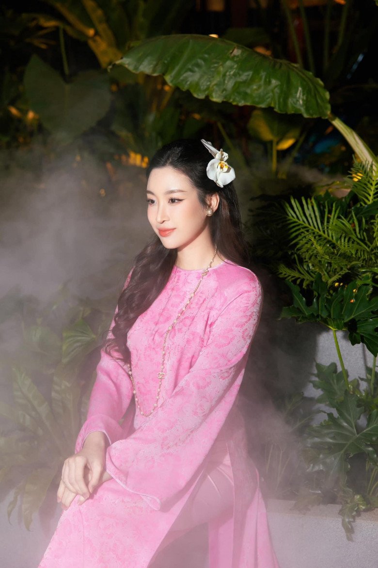 Đỗ Mỹ Linh sau sinh được khen một điểm vàng nhan sắc, hiếm mẹ bỉm nào giữ được - 6