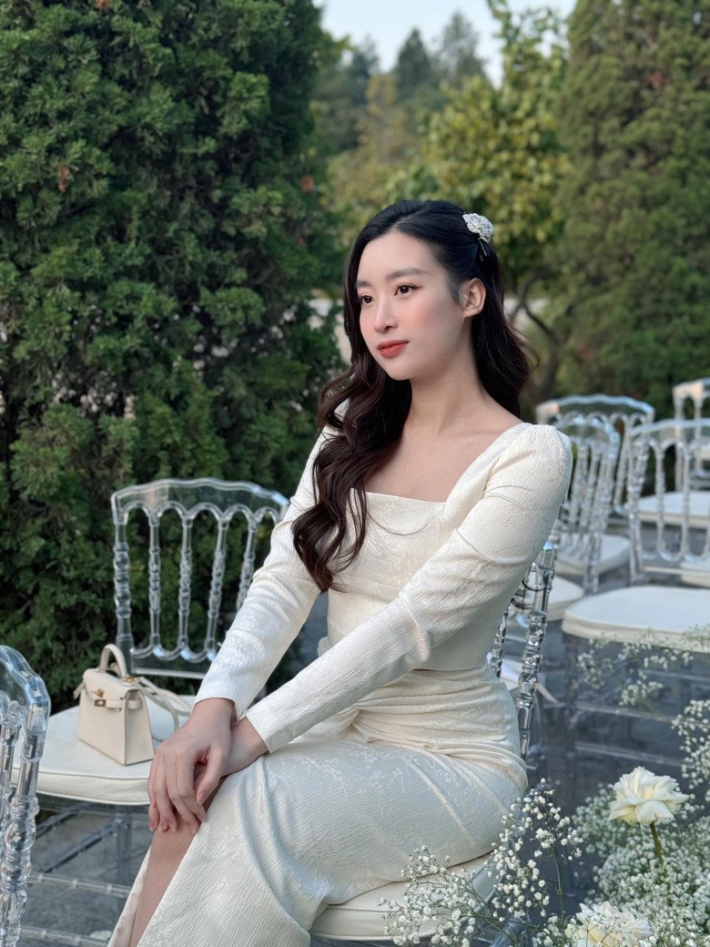 Đỗ Mỹ Linh sau sinh được khen một điểm vàng nhan sắc, hiếm mẹ bỉm nào giữ được - 7