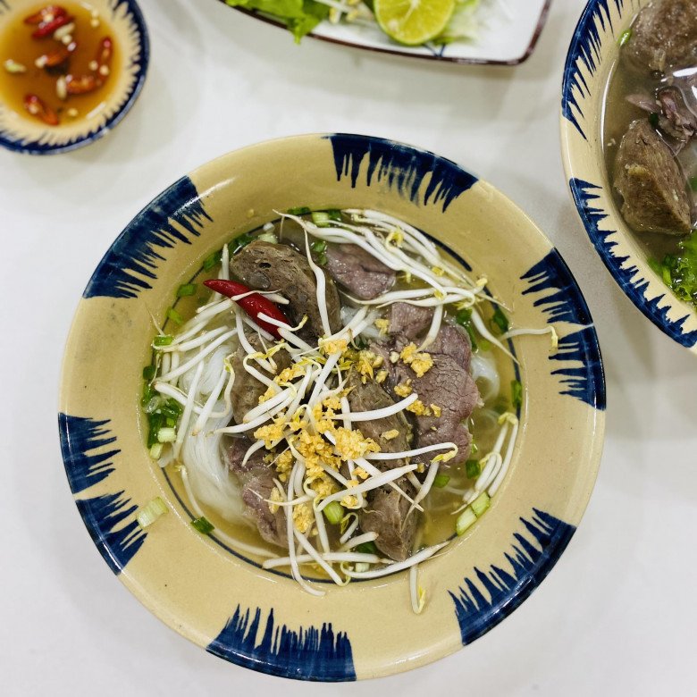 Cách nấu hủ tiếu bò viên thơm ngon, chuẩn vị của mẹ đảm Sài Gòn - 11