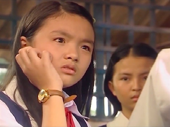 Dàn sao nhí &#34;Mùi Ngò Gai&#34; sau 18 năm: Angela Phương Trinh bị soi dao kéo quá đà, Yeye Nhật Hạ từng tăng 40kg - 9