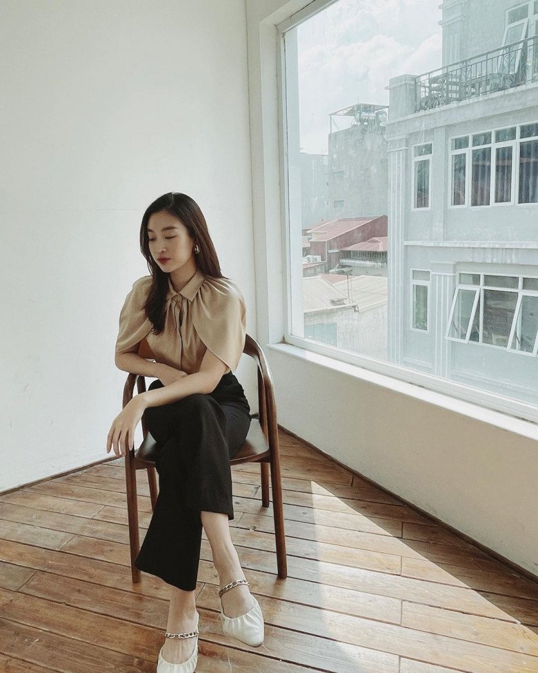 Gợi ý 12 bộ trang phục công sở đẹp nhất của 3 Hoa hậu Việt, có một quy tắc &#34;bất di bất dịch&#34; nếu muốn sang - 6