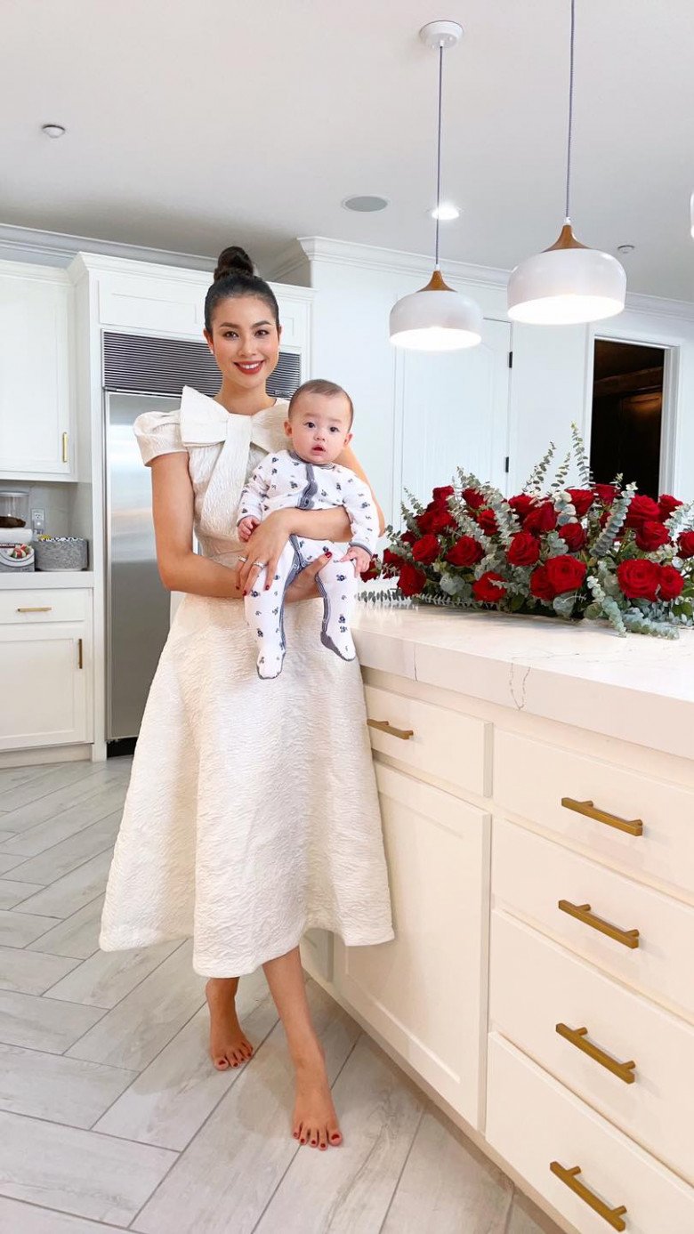 Phạm Hương mặc chiếc đầm nuốt trọn vóc dáng nhưng lại có điểm chung với Vương phi Kate Middleton - 8
