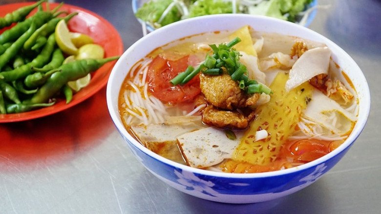 Dân địa phương mách bạn 6 quán ăn xuất sắc ở Lý Sơn, đảm bảo cả 3 tiêu chí "tươi - ngon - rẻ" - 2