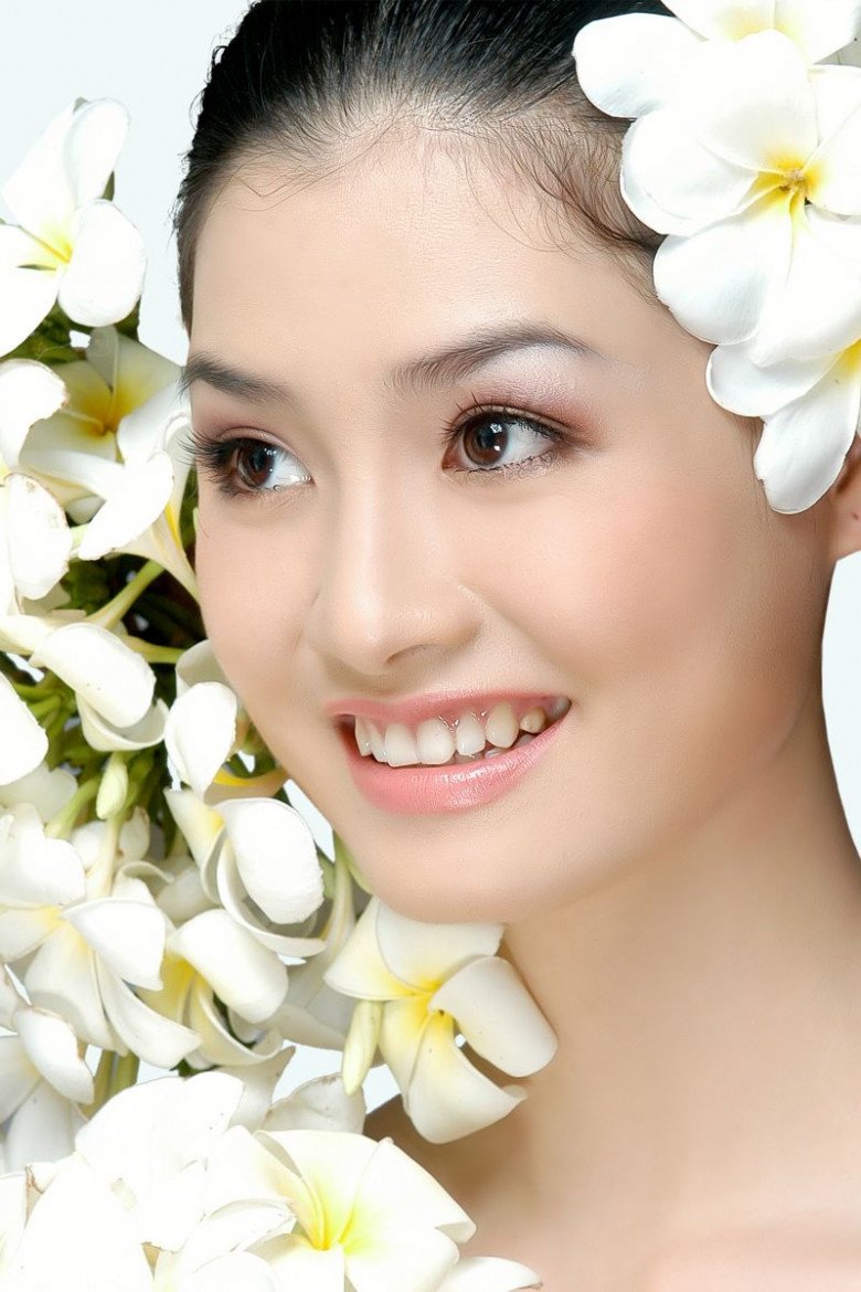 &#34;Hoa hậu Lọ Lem&#34; đời thực của Vbiz, đã ở ẩn nhiều năm, nhan sắc thời đăng quang vẫn gây thương nhớ - 4