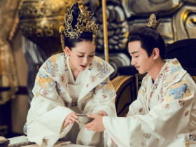 Vị vua giỏi ngang Tần Thủy Hoàng nhưng "sợ vợ", bị hoàng hậu ép sống cảnh một vợ một chồng