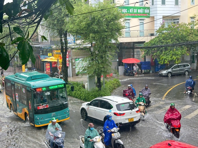 Tin tức 24h: Cao điểm mưa lớn ở miền Bắc là ngày nào? - 4