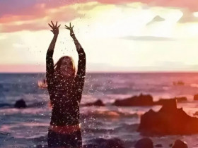 3 kiểu người này, sau tuổi 50 dù từng thân đến mấy cũng nên sớm tránh xa