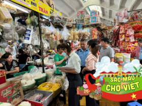 Ghé Quận 5 đi khu chợ truyền thống của người Hoa: Tồn tại từ thế kỷ 20, đến nay vẫn sầm uất nhờ khu ẩm thực xịn xò