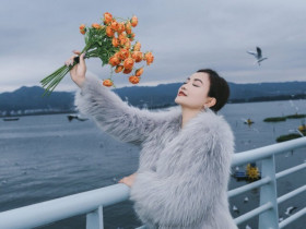 “Cô Xuyến” Hoàng Yến trải lòng về 4 lần ly hôn, khuyên phụ nữ 1 từ đừng, 3 từ hãy