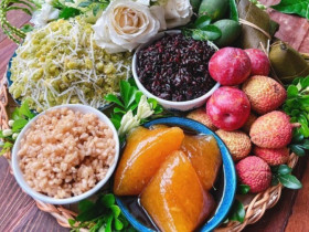 Tết Đoan Ngọ bận mấy cũng nhớ dâng cúng 3 món này, tổ tiên phù hộ gia đạo an khang