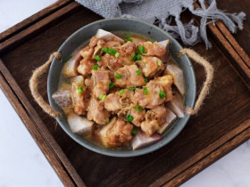 Củ này có giá 25.000đ/kg, người Nhật gọi là “củ trường sinh”, nấu món nào ngon chất lượng món đó