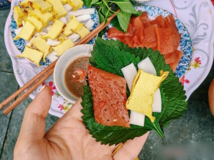 Món sashimi Hải Phòng giá chỉ từ 25 nghìn có gì mà thu hút thực khách, ai không biết ăn sẽ thấy "vô vị"?