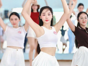 Hoãn đêm chung kết Hoa Hậu Việt Nam, hành trình tìm chủ nhân vương miện kéo dài