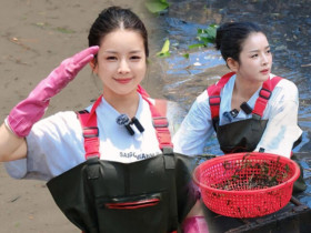 Nhan sắc cô gái lội xuống bùn nhặt rác mà trắng phát sáng, xinh đến mức được so sánh với cả Hoa hậu