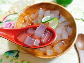 Món ăn đặc sản Quảng Ngãi giải khát mùa hè, nhìn tưởng thạch rau câu nhưng đậm vị biển cả, giá rẻ giật mình