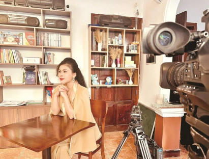 Nghe nhà báo kể chuyện nghề