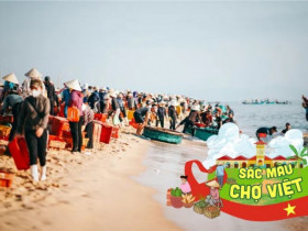 Chợ cá sầm uất bậc nhất Quảng Bình chỉ dân địa phương biết, phải dậy thật sớm mới mua được hải sản ngon-bổ-rẻ