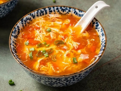 Nấu canh cà chua trứng mãi vẫn tanh, nhớ mẹo này canh nấu lần nào thơm nức lần đó, nổi vân cực đẹp