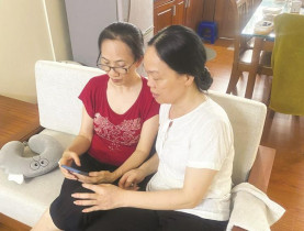 Hội Phụ nữ cùng gia đình hội viên tham gia “bình dân học vụ số”