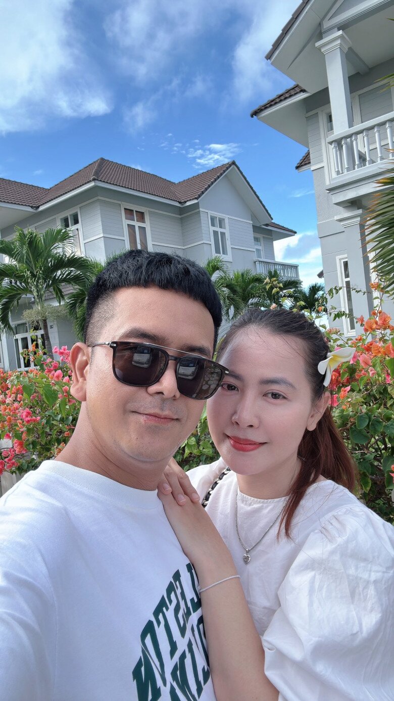 &#34;Bé An&#34; Hùng Thuận đưa bạn gái đi thử váy cưới, gọi người yêu là &#34;cục vàng&#34; - 3