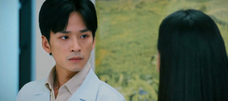 Cặp đôi đang bị chê nhất Cha Tôi Người Ở Lại: Đàng trai &#34;nhìn mặt thiếu sức sống&#34;, nhà gái bị nói &#34;kém duyên&#34; - 2