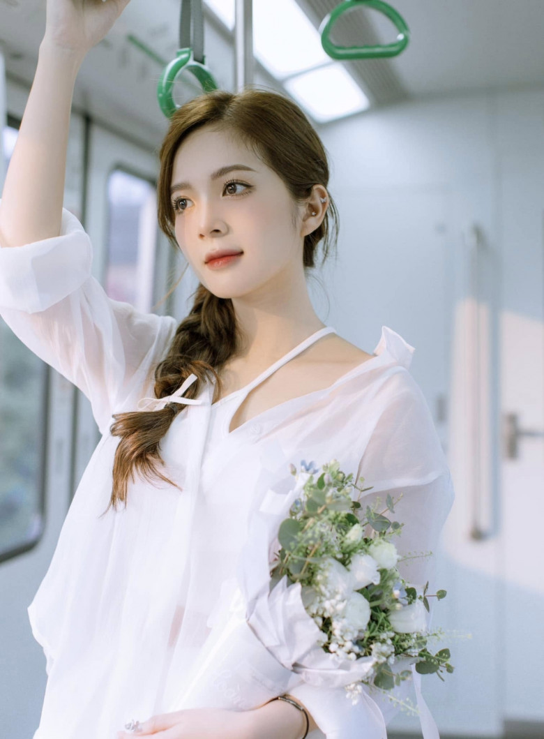 Đình Tú từng &#34;cưa hụt&#34; Ngọc Huyền trong Cha Tôi Người Ở Lại, xuất hiện 100 giây mà làm lu mờ mọi chàng trai - 6
