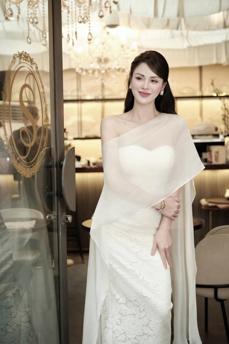 Lương Thu Trang bị con từ chối hôn vì thấy "phản cảm", hứa khi nào quý tử đủ 18 tuổi sẽ thôi "đụng chạm" - 5