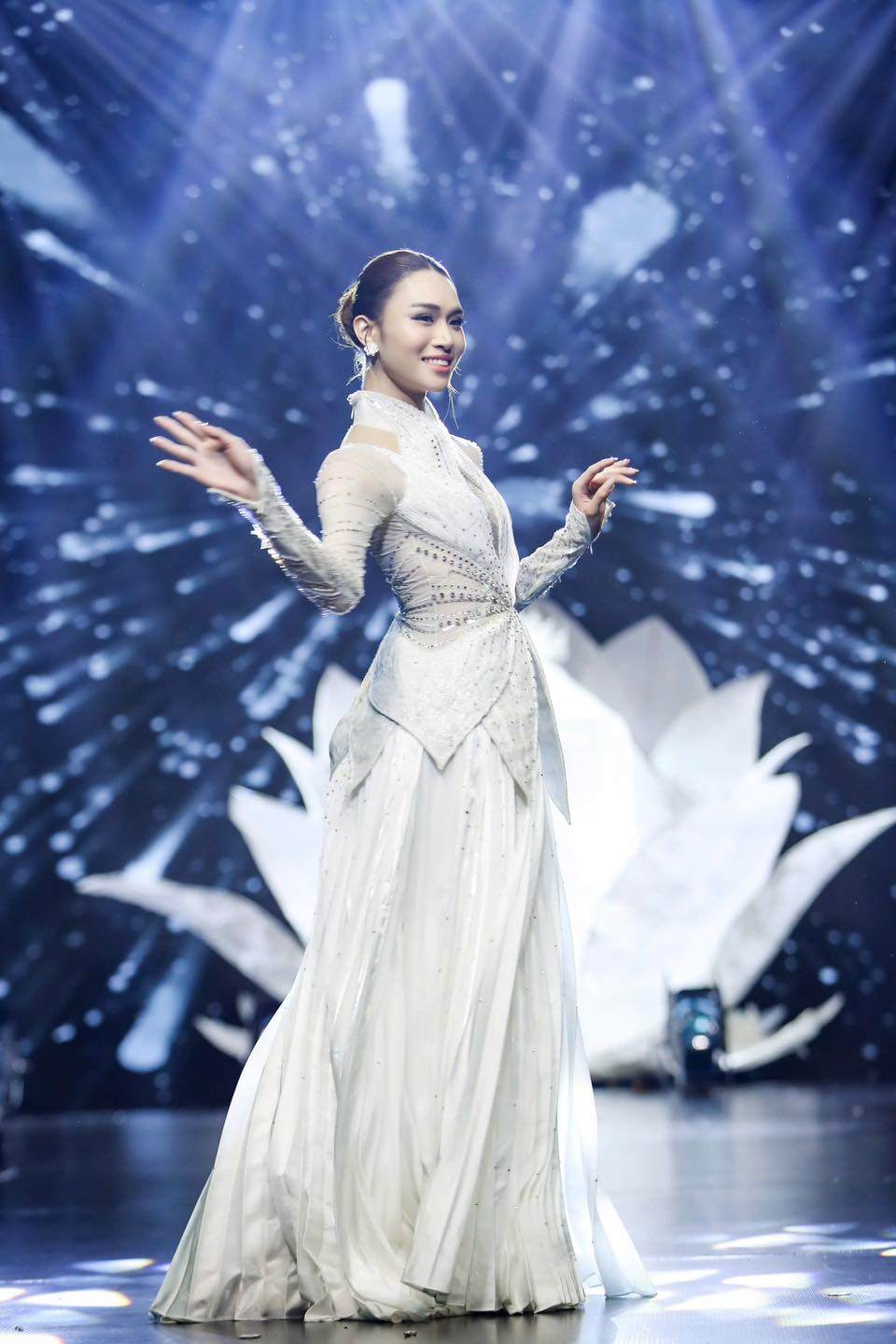 6 mỹ nhân có khả năng chạm tay chiếc vương miện Miss International Queen Vietnam 2025 - 6