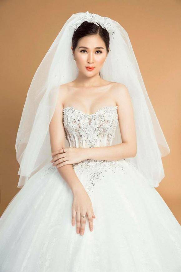 Con gái Huy Khánh nối nghiệp mẹ, 13 tuổi làm người mẫu thần thái không kém dàn mỹ nhân đình đám - 14