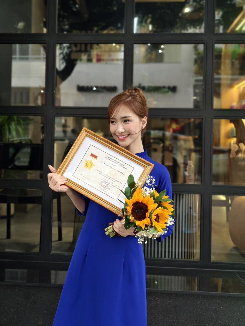 Khi &#34;bà trùm giày cà kheo&#34; mất đi bảo bối, Hoà Minzy làm cách nào mà cao bằng Thanh Thủy? - 9