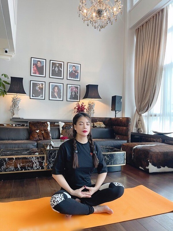 Ba mỹ nhân U50 đình đám của Vbiz và “liều thuốc tiên” níu giữ tuổi xuân - 4