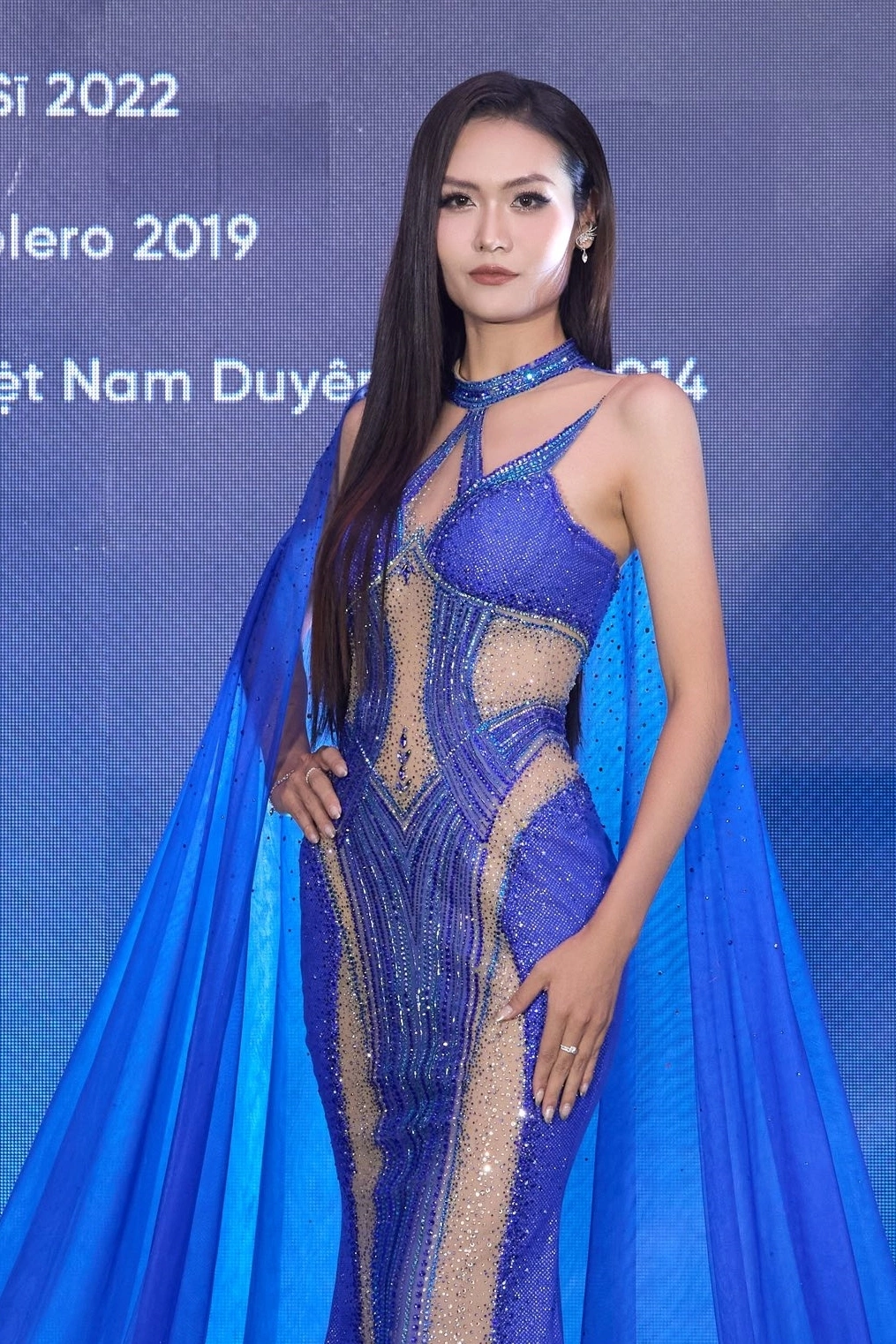 Nhan sắc thí sinh cao nhất đường đua Hoa hậu Hoàn vũ Việt Nam, là học trò một nàng hậu đình đám quốc tế - 2