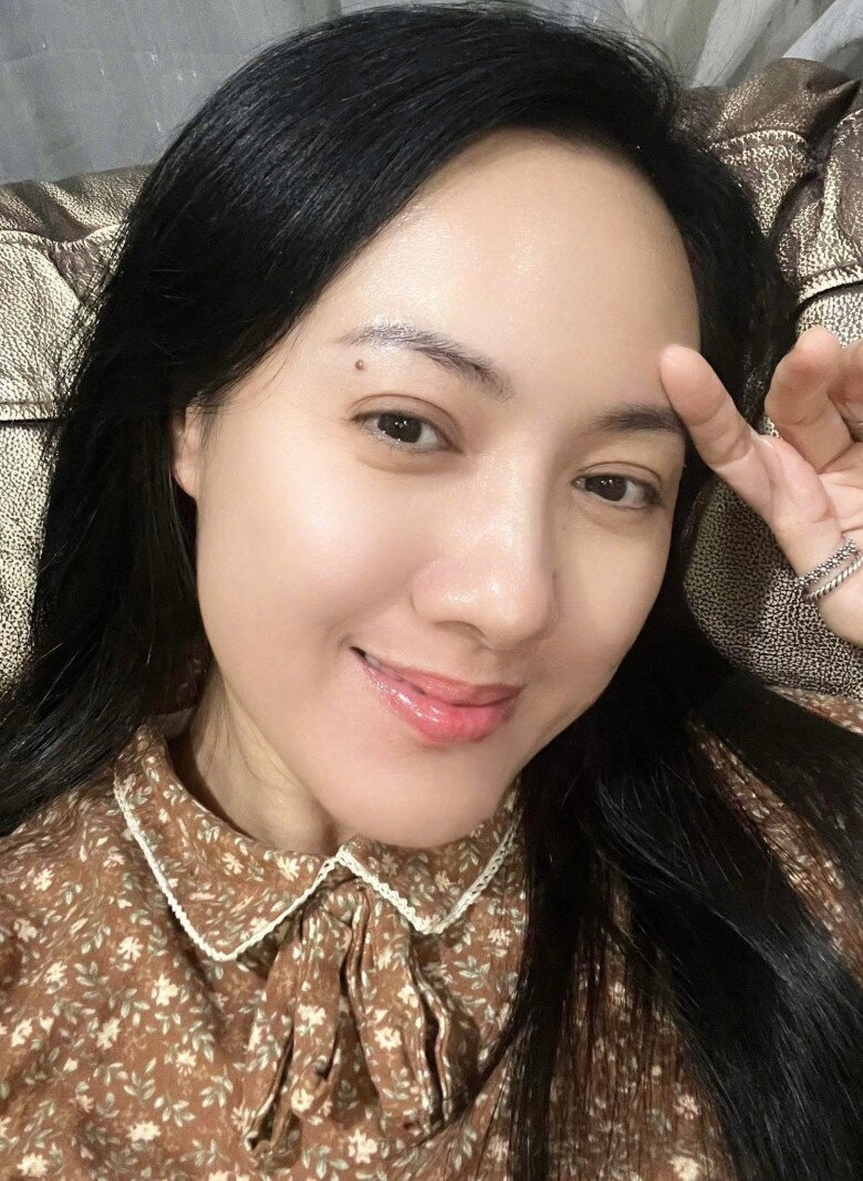 Nhan sắc và danh tính nữ MC dẫn đầu cầu phía Nam ngày 30 tháng 4 đẹp hơn cả Hoa hậu - 8