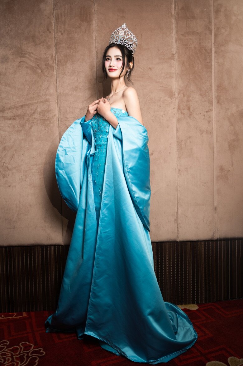 Trước giờ sang Ấn Độ, Ý Nhi chia sẻ về hành trình Miss World: Không áp lực trước thành công của Hoa hậu Thanh Thuỷ - 7