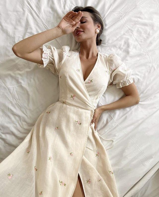 Không cần có body đồng hồ cát, nhớ 3 nguyên tắc &#34;vàng&#34; này chọn đầm dài lúc nào cũng &#34;nịnh&#34; dáng và sang - 11