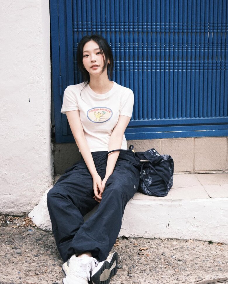 &#34;Cô mèo&#34; có visual sang chảnh được so sánh với Jennie: lên phim đã đẹp, đời thường còn ăn mặc tinh tế khó rời mắt - 11